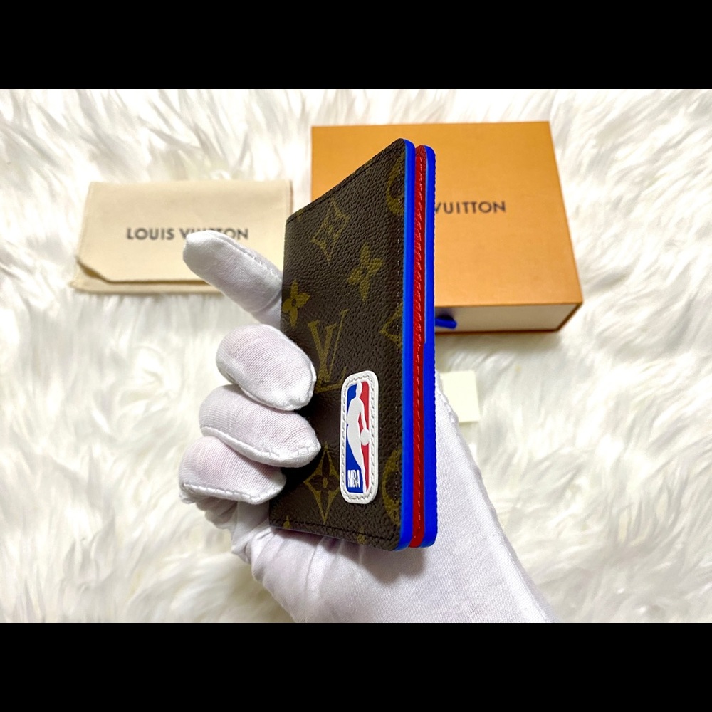 ❌ - SOLD - Louis Vuitton X NBA Pocket Organizer